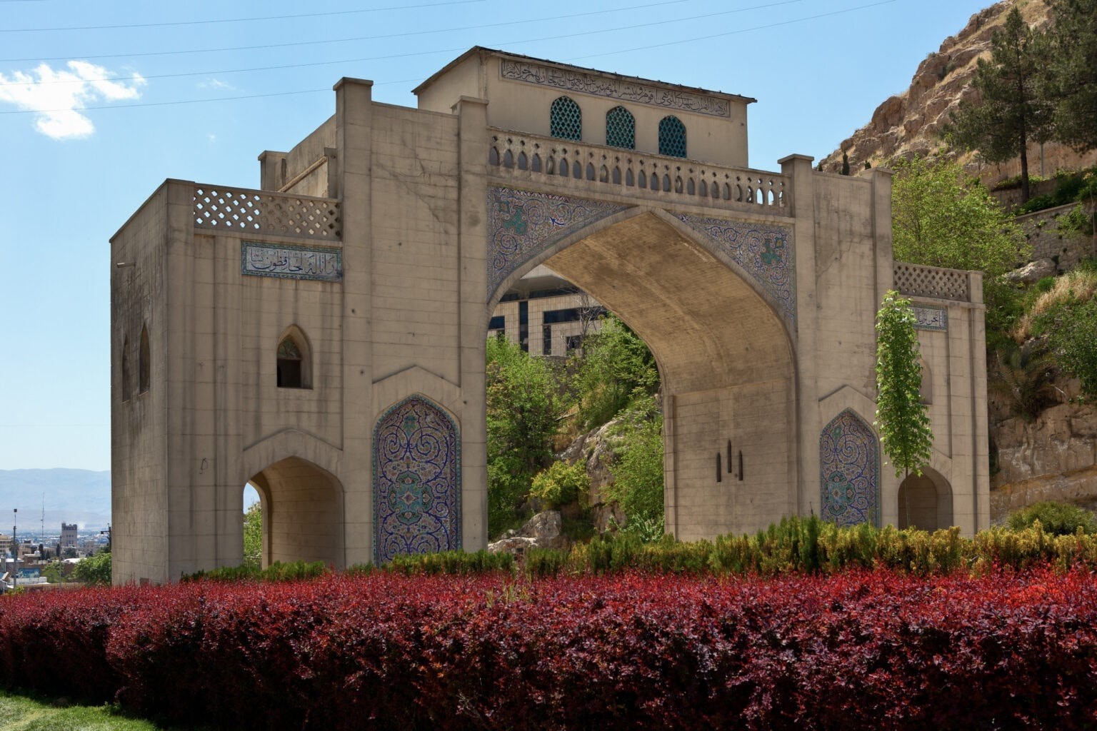 عکس دروازه قرآن شیراز| یوتراوز