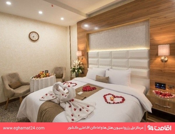 امکانات و خدمات هتل ولیعصر